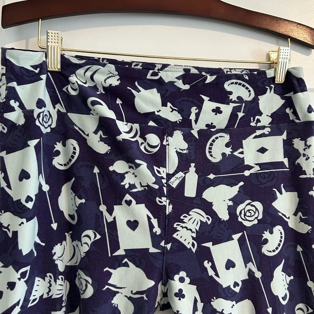 Lularoe Disney Alice in Wonderland Leggings Purple White Size Tall and Curvy TC
